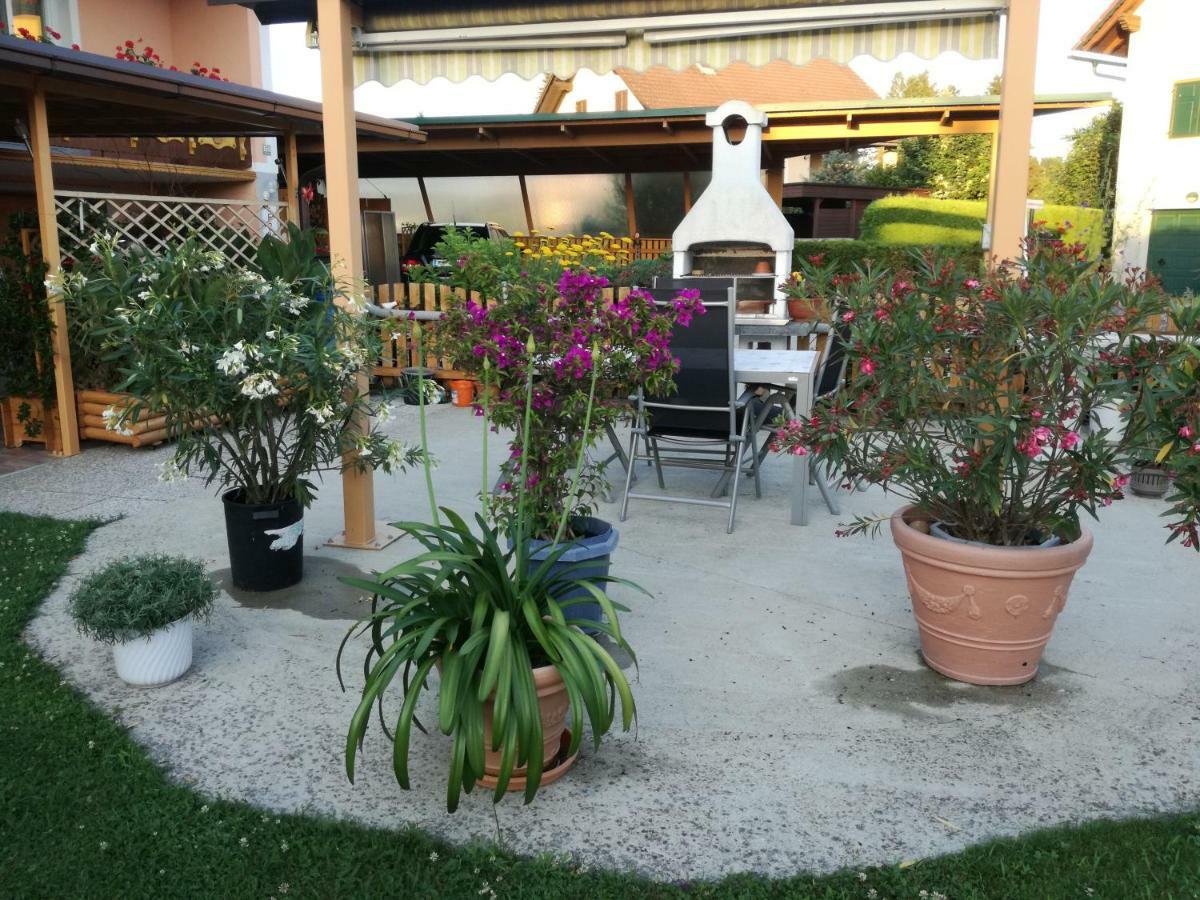 Ferienwohnung Und Gaestezimmer Gaspar Halbenrain Buitenkant foto